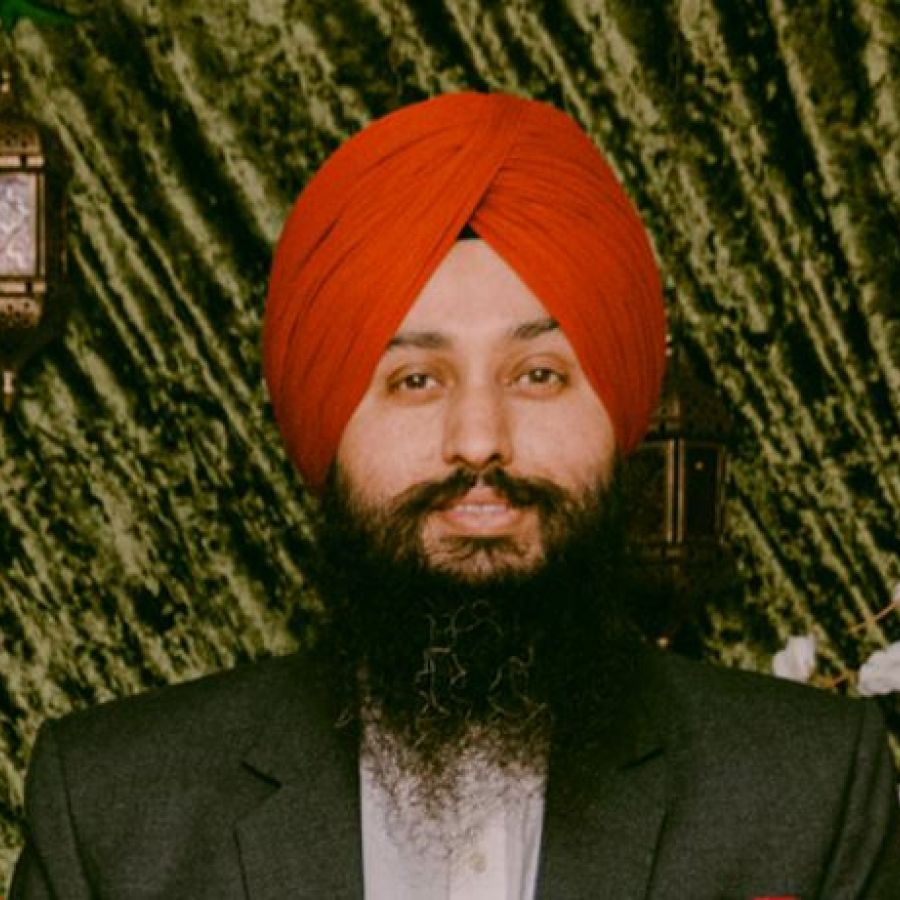 Amrinder C